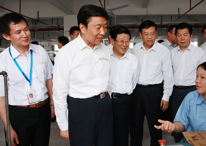 李源潮在太阳集团2007网站调研纪实